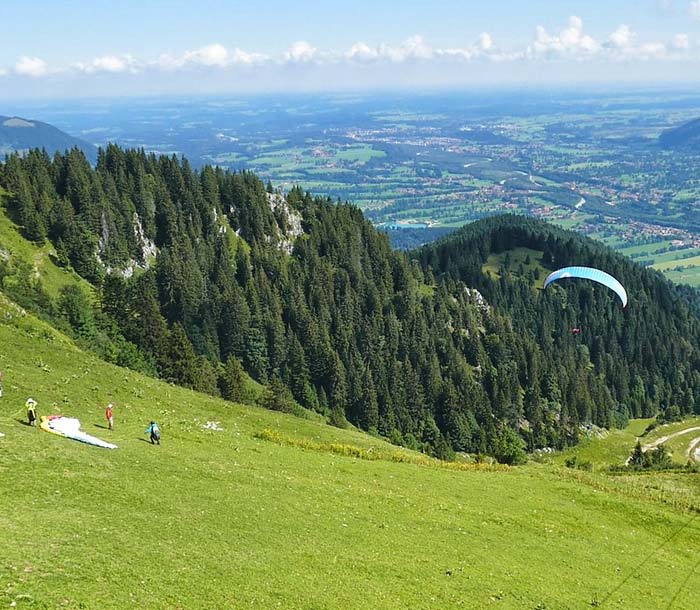 Parapente camping Au Pre du Lac Isere